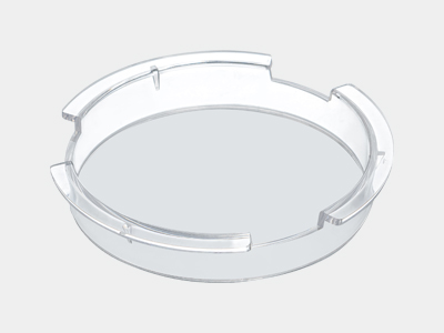 嵌入皿側(cè)面有三個(gè)開(kāi)窗設(shè)計(jì)，方便實(shí)驗(yàn)時(shí)拿取和培養(yǎng)環(huán)境的氣體交換，也可用于標(biāo)準(zhǔn)移液器加/取液